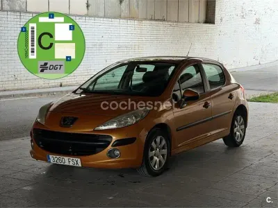 Begagnad Peugeot 207