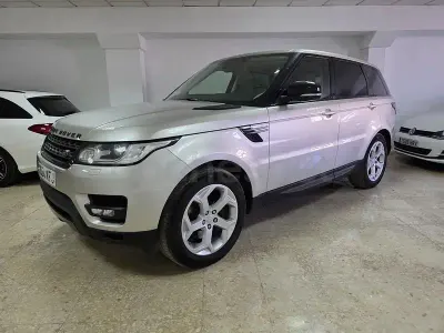 Używany Land Rover Range Rover Sport SE 258 KM (189 kW) 2018 Szary SUV