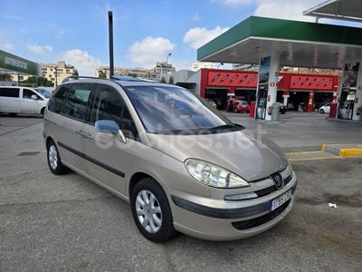 Peugeot 807