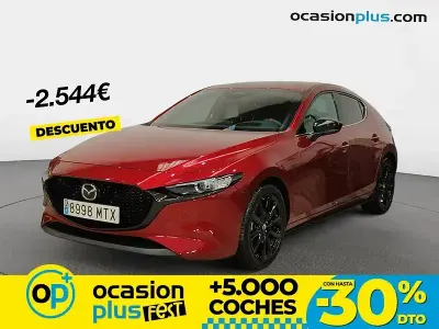 Usado Mazda 3 Homura-Line 122 CV (89 kW) 2024 Rojo Berlina
