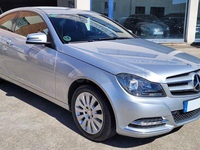 Usado Mercedes C220 170 CV (125 kW) 2013 Gris / plata Coupe