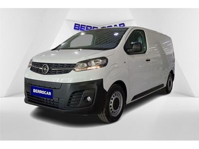 usado Opel Vivaro-e Combi Furgon BEV 230 M Standard Innovation 100 kW (136 CV)