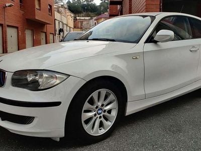 Usado BMW 116 116 HP (85 kW) 2010 Branco Citadino