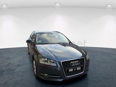 Usado Audi A3 Attraction 105 CV (77 kW) 2012 Azul Utilitario