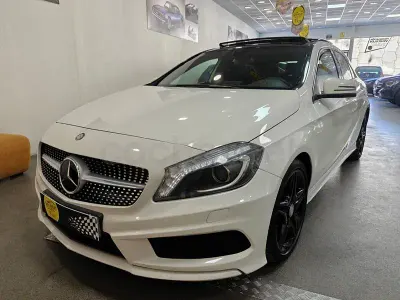 Usado Mercedes A200 AMG line 136 CV (100 kW) 2015 Blanco Utilitario