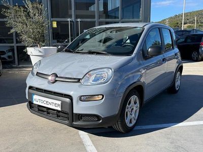Usado Fiat Panda 70 CV (51 kW) 2023 Gris / plata Utilitario