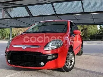 Używany Fiat Punto Evo Life 75 KM (55 kW) 2011 Czerwony Hatchback
