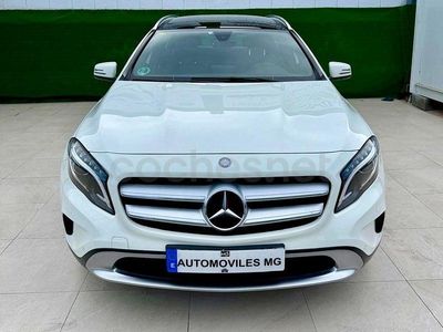 Usado Mercedes GLA220 AMG line 177 CV (130 kW) 2016 Blanco SUV