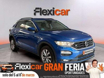 Usado VW T-Roc Advance 110 CV (80 kW) 2022 Azul SUV