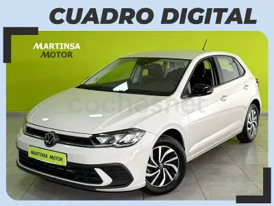 Usado VW Polo Life 95 CV (69 kW) 2023 Beige Utilitario