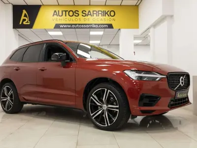 Usado Volvo XC60 R-Design 351 CV (258 kW) 2021 Rojo SUV