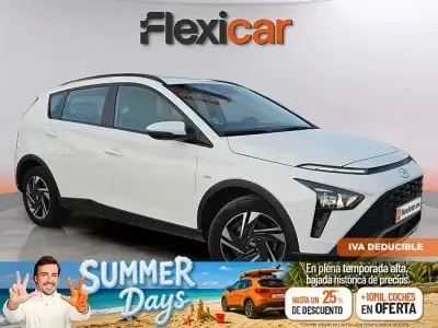 Usado Hyundai Bayon 100 CV (73 kW) 2023 Blanco SUV