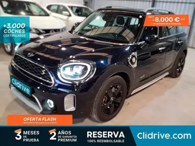 Begagnad Mini Cooper SE 161 kW (220 HK) 2023 Svart Halvkombi
