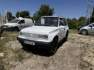 Usado Suzuki Vitara 80 CV (58 kW) 1995 Blanco SUV