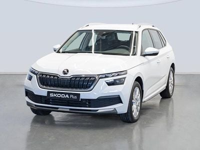 Usado Skoda Kamiq Style 110 CV (80 kW) 2022 Blanco SUV