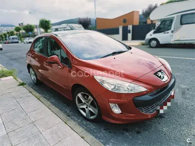 Occasion Peugeot 308 Premium 110 PK (80 kW) 2009 Rood Sedan
