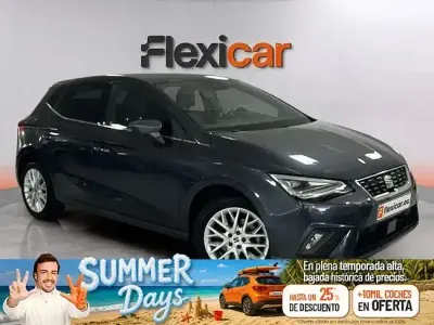 Usado Seat Ibiza 115 CV (84 kW) 2024 Gris Utilitario