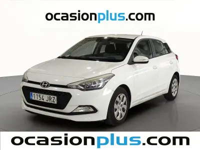 Usado Hyundai i20 90 CV (66 kW) 2016 Blanco Utilitario