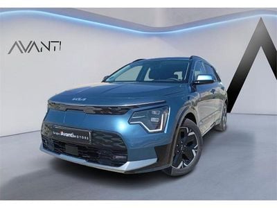 Käytetty Kia Niro 150 kW (204 HP) 2022 Sininen Katumaasturi