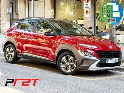 Usado Hyundai Kona 141 CV (103 kW) 2022 Granate SUV