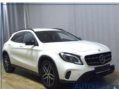 Blanco Usado 2017 Mercedes GLA200 Urban SUV | 14.995 € (Precio justo)