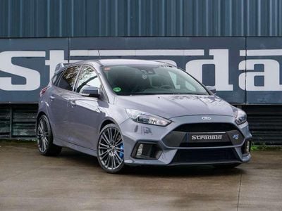 Gris Usado 2017 Ford Focus Performance Edition Utilitario | 36.900 €