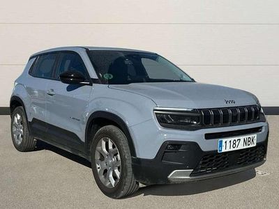 Begagnad Jeep Avenger Altitude 101 HK (74 kW) 2025 Grå SUV