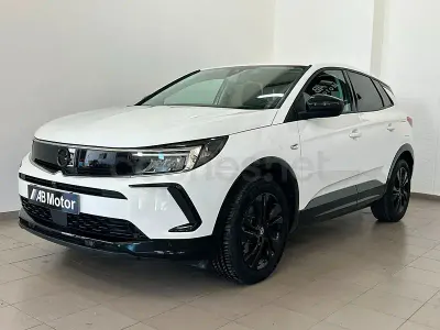 Usado Opel Grandland X 224 CV (164 kW) 2023 Blanco SUV