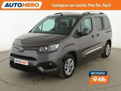 Usado Toyota Proace Verso Active 131 CV (96 kW) 2021 Gris Familiar