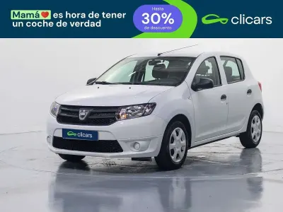 Używany Dacia Sandero Ambiance 75 KM (55 kW) 2015 Biały Hatchback