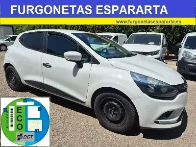 Usado Renault Clio IV 90 CV (66 kW) 2019 Blanco Utilitario