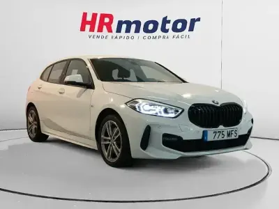 Usado BMW 116 Executive 116 CV (85 kW) 2023 Blanco Utilitario