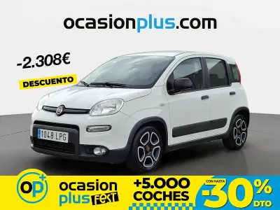 Begagnad Fiat Panda City Life 70 HK (51 kW) 2021 Vit Sedan