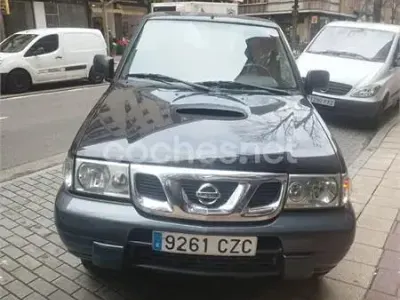 Usado Nissan Terrano 125 CV (91 kW) 2002 Negro SUV