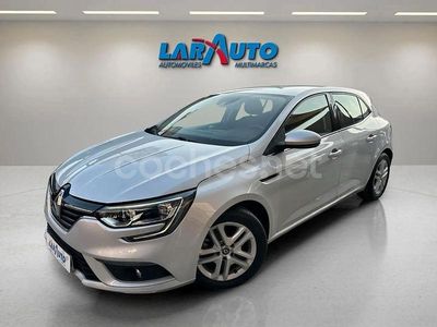 Gris / plata Usado 2017 Renault Mégane IV Business Berlina | 12.499 € (Precio justo)