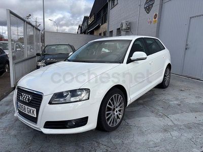 Blanco Usado 2009 Audi A3 Attraction Berlina | 6500 € (Precio justo)
