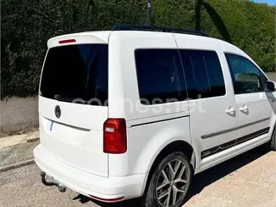 Usado VW Caddy 102 CV (75 kW) 2018 Blanco Monovolumen