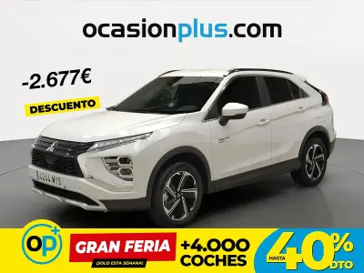 Usado Mitsubishi Eclipse Cross 188 CV (138 kW) 2025 Blanco SUV