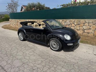 Usado VW New Beetle 150 CV (110 kW) 2005 Negro Utilitario