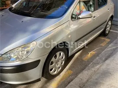 Usado Peugeot 307 110 HP (80 kW) 2003 Cinzento Sedan