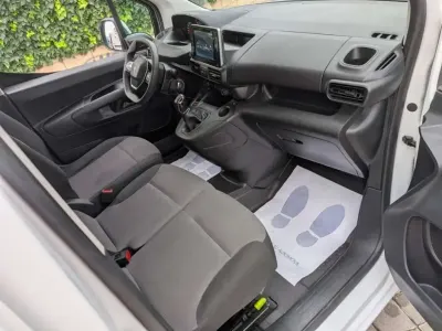 Usado Peugeot Partner Premium 102 CV (75 kW) 2019 Blanco Monovolumen