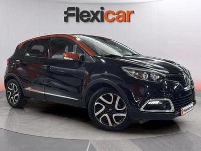 Usado Renault Captur Zen 120 CV (88 kW) 2015 Negro SUV