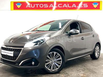 Gris / plata Usado 2018 Peugeot 208 Allure Utilitario | 8999 € (Precio justo)
