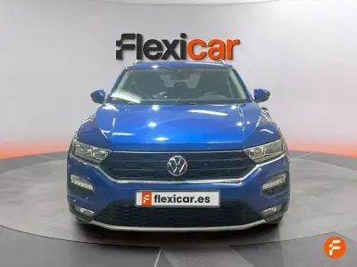 Usado VW T-Roc Advance 110 CV (80 kW) 2021 Azul SUV