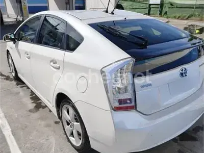 Usado Toyota Prius Advance 136 CV (100 kW) 2009 Blanco Utilitario