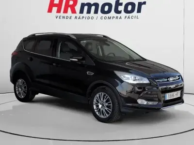 Usado Ford Kuga Titanium 163 CV (119 kW) 2013 Negro SUV