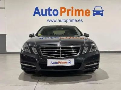 Käytetty Mercedes E220