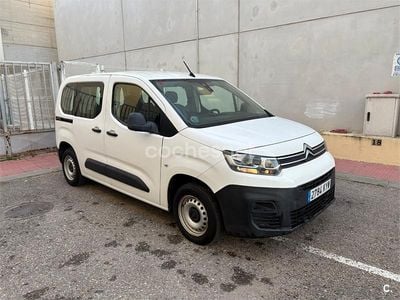 Usado Citroën Berlingo Live 75 CV (55 kW) 2019 Blanco Monovolumen