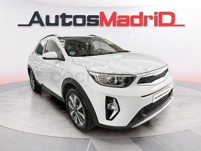 Usado Kia Stonic 100 CV (73 kW) 2021 Blanco SUV
