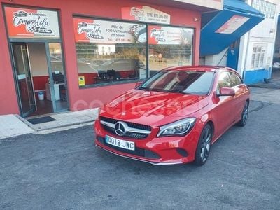 Rojo Usado 2017 Mercedes CLA200 Shooting Brake Familiar | 12.499 € (Precio justo)